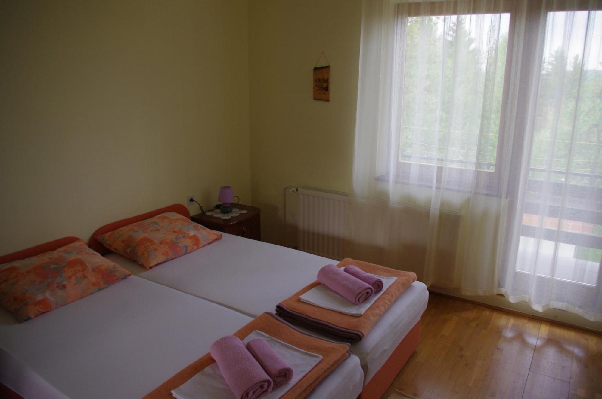 Apartment Tomy Slunj Exterior foto